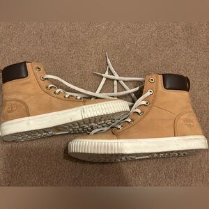 Timberland boots size 6 1/2